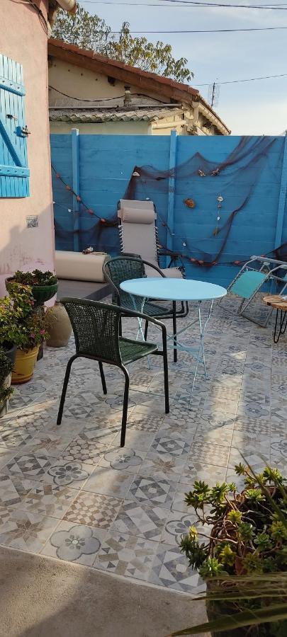 Une Maison Sur Une Presqu'Ile Port-Saint-Louis-du-Rhône Esterno foto